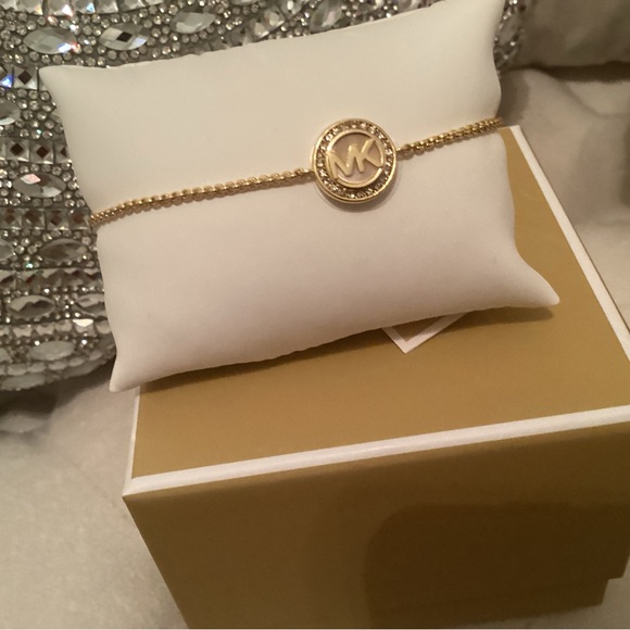 Beautiful michael kors bracelet new with tags - Picture 6 of 6